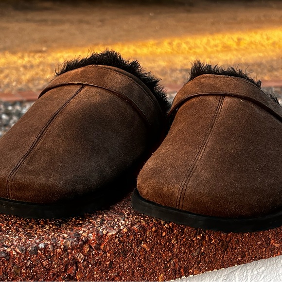 NWOB $99 Kurt Geiger London Suede Hatton Slippers / Mule - Picture 4 of 9